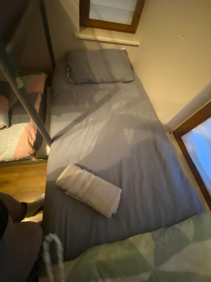 Dublin Airport Big Rooms With Bathroom Outside Room - Kitchen Only 7 Days Reservation Exteriér fotografie