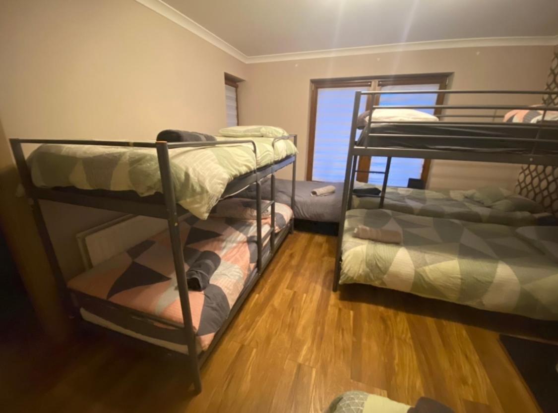 Dublin Airport Big Rooms With Bathroom Outside Room - Kitchen Only 7 Days Reservation Exteriér fotografie